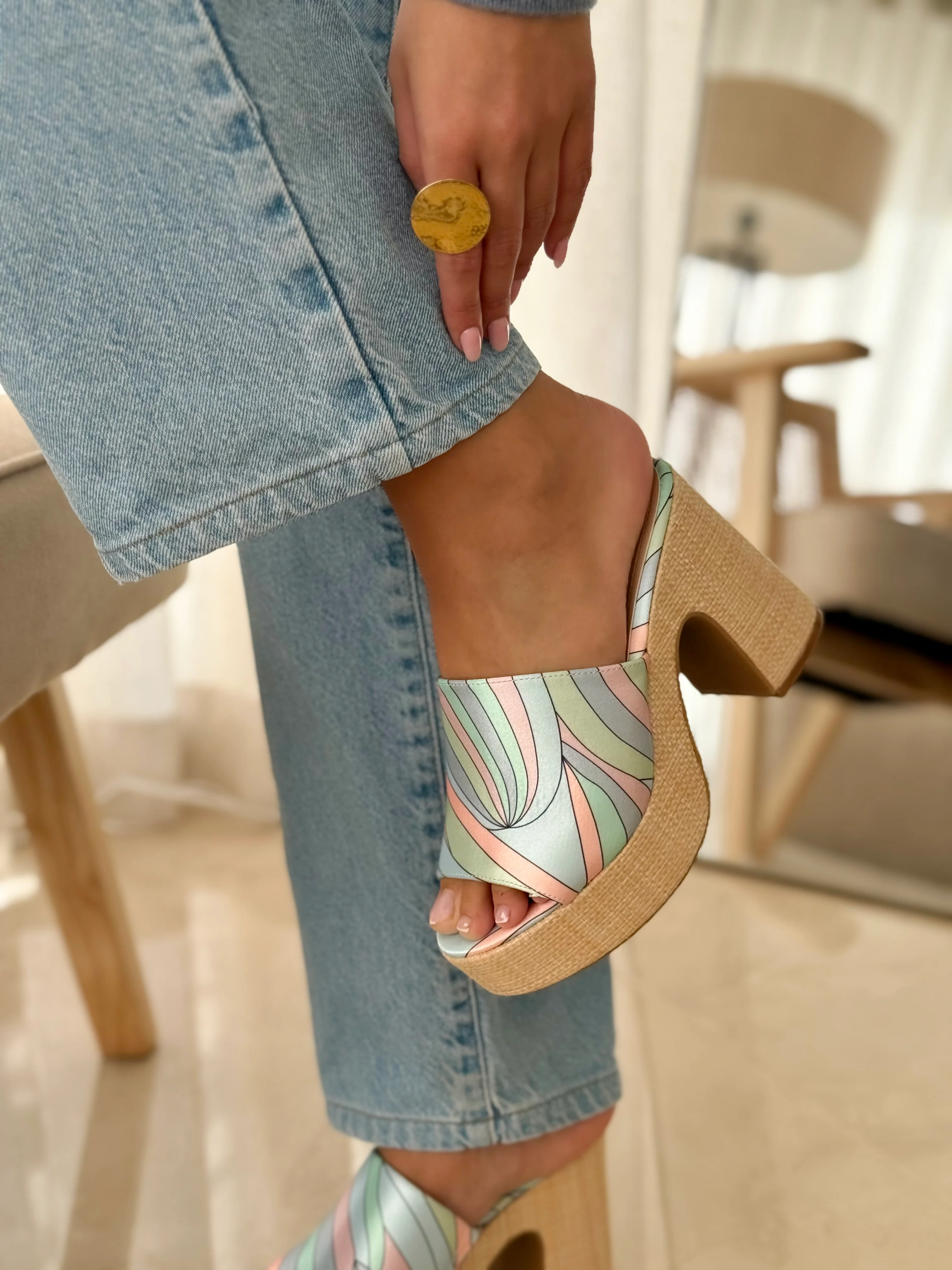 Miniature 2
